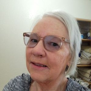 Meet your Posher, Teresa